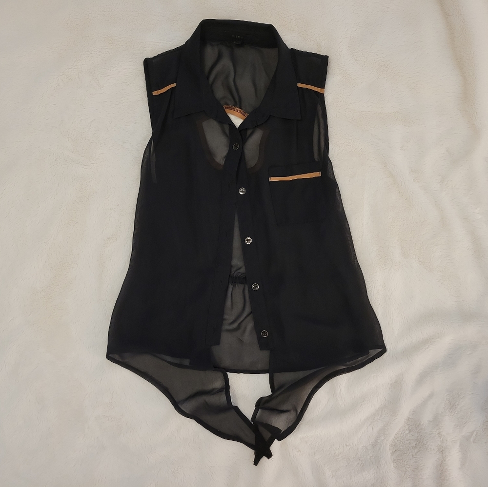 Women top